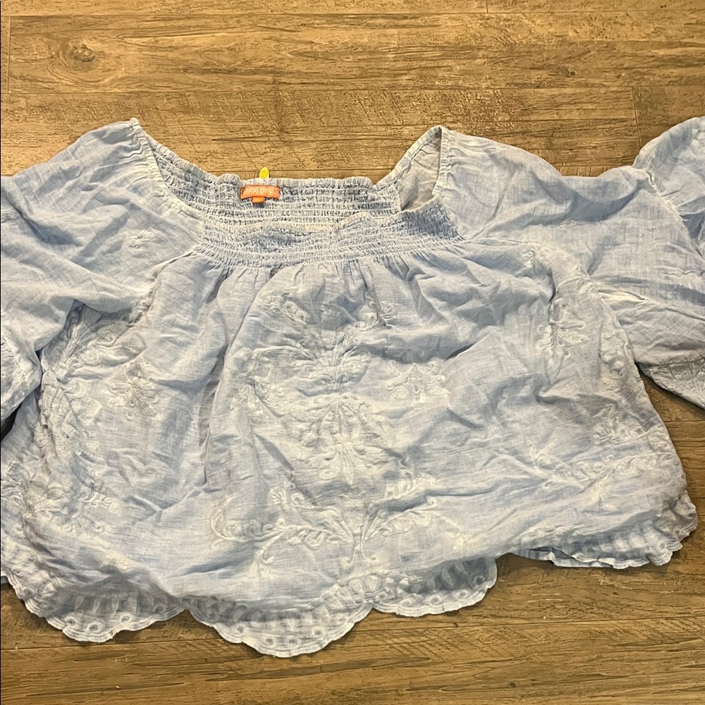 Saf tire  Off-Shoulder Top